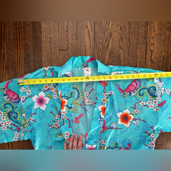 Natori Caterina Robe - Picture 13 of 16